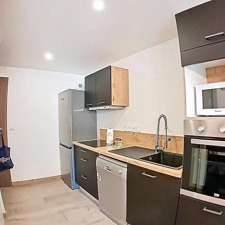 3 Pièces Avec Jardin Sud, Parking - Les 2 Alpes - Fr-1-811-47 *